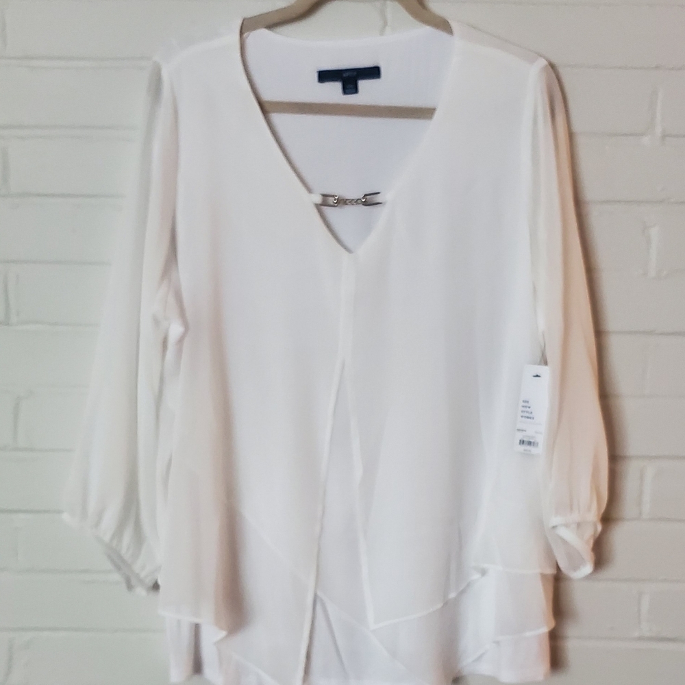 Apt. 9 off-white asymmetrical blouse